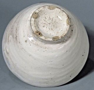 China Chinese white stoneware bowl Cizhou Northern Song dynasty ca.  960 - 1127 10