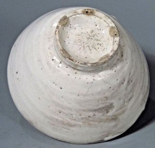 China Chinese white stoneware bowl Cizhou Northern Song dynasty ca.  960 - 1127 9