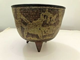Mcm Raymond Gallucci Studio Pottery Bowl - Planter - Vase - - Cats? - Foxes? Mid - Century