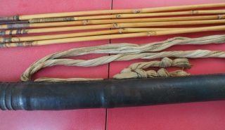 UNUSUAL AFRICAN AFRICAN TRIBAL ART WOODEN LEATHER COVERED QUIVER & METAL ARROWS 8