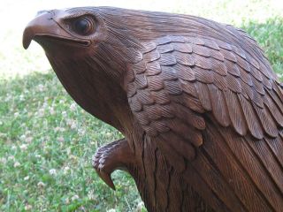 Eagle Statue Feeding Young Eaglet Masterfully Crafted Hand Carved HUGE vintage 8