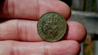 Dug Early French Royal Arms Military Button