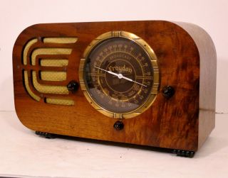 Old Antique Wood Croyden Vintage Tube Radio - Restored & Deco Table Top