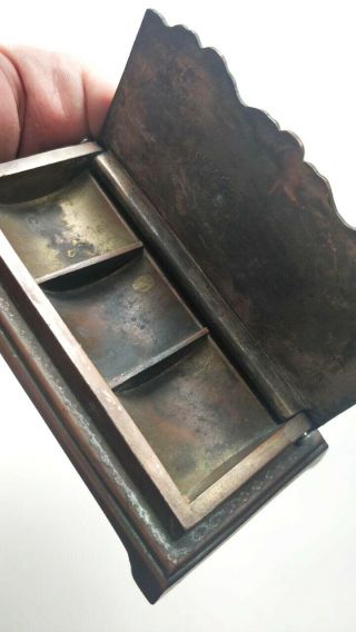 Antique Japanese Meiji Bronze Dragon & Tiger Snuff Box 6
