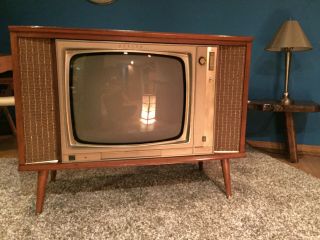 1959 Zenith B&w Television With Remote Control And Motor Driven Tuner,  Stunning