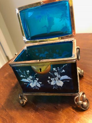 Antique Mary Gregory turquoise glass hand painted white enamel jewelry casket 4