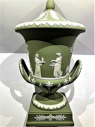 C.  1979 Wedgwood Jasperware " Olive Green " Pedestal " Campana Urn " - Piece