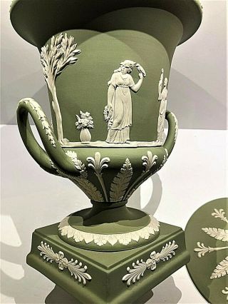 C.  1979 WEDGWOOD JASPERWARE 