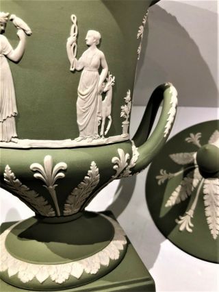 C.  1979 WEDGWOOD JASPERWARE 