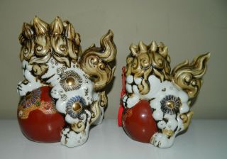2 Feng Shui,  Foo Dogs Lion Pottery,  Gold Gilt Beautifully Painted On Ball 3