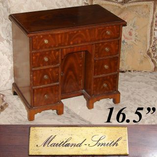 Rare Vintage Maitland Smith 16.  5 " Miniature Desk Shaped Jewelry Chest,  Mahogany