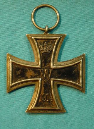 WWI IMPERIAL GERMAN IRON CROSS MEDAL 2ND CLASS EK2 800 MARKED 2