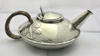 Large Liberty & Co Tudric Pewter Tea Pot Archibald Knox 0231
