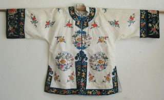 Fine Old Chinese White Silk Embroidered Imperial Court Robe