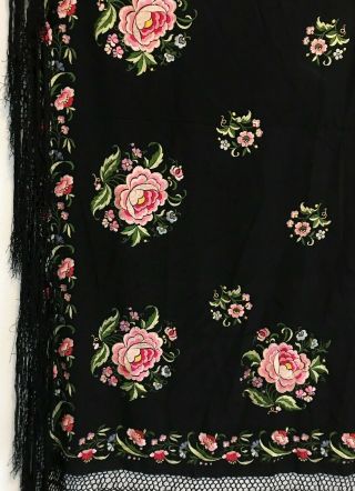 Vintage Chinese Black Silk Double Sided Hand - Embroidered Floral Piano Shawl 4