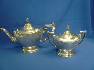 Reed & Barton Sterling Silver Tea Pot And Covered Sugar Bowl Pattern 450