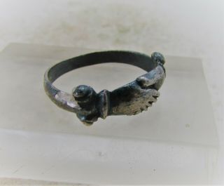 LATE MEDIEVAL SILVER FEDE RING CLASPED HANDS LOVELY 2