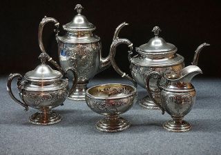 Gorgeous Towle Old Master 5 Piece Sterling Silver Tea Set