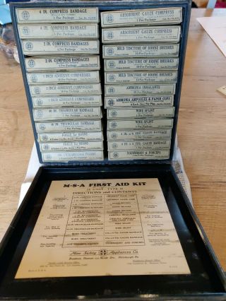 Wwii Era First Aid Kit Full.  Metal Army Box.  24 Unit Type D.  M - S - A Rare