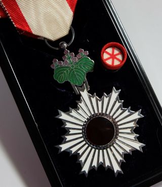 Japanese Order Of Rising Sun 6th Class Medal Badge Japan Sterling Silver