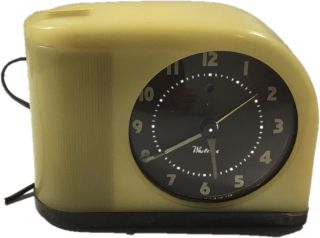 Vintage Westclox Moonbeam Mid Century Deco Alarm Clock Model S5 - J Vgc