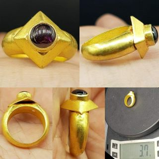 Roman 22k Karat Gold Old Ring Garnet Stone 19
