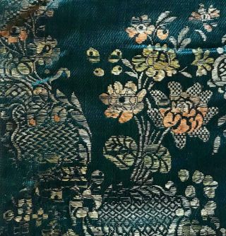 1.  06m Antique 19th Century Silk Brocade,  Spitalfields,  Lyon 47