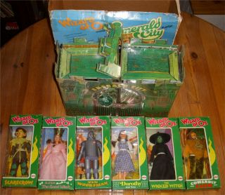 Mego 1975 Wizard Of Oz 6 Boxed Figures And Emerald City Playset W/wizard And Box