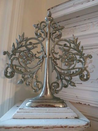 Omg Old Cast Iron Metal Pediment Decor Piece Flowers Shapely Ornate Standin