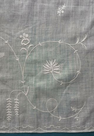 Antique 18th century tambour embroidered cotton muslin apron 7