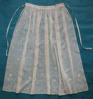Antique 18th century tambour embroidered cotton muslin apron 9
