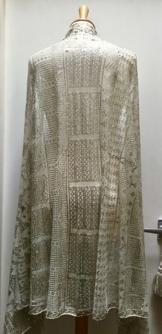 LOVELY EXTRA WIDE ANTIQUE EGYPTIAN ASSUIT SHAWL.  OFF WHITE,  SILVER.  ART DECO 3