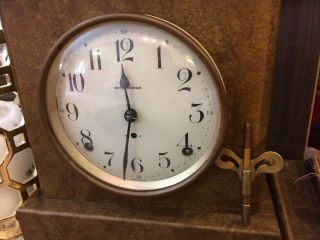 Vintage Seth Thomas 1943 Mantel Clock.  Runs Perfectly.  Key 6