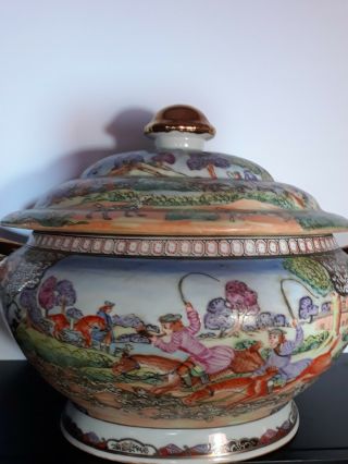 Antique Chinese Hand Painted Rose Medallion Porcelain Soup Tureen 2