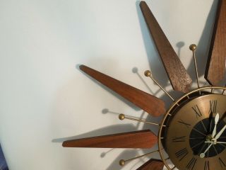 Vintage Mid - Century Modern Starburst Wall Clock Sears Model 7381 Movement 7