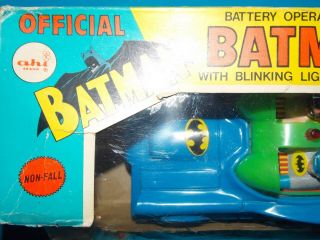 $$ VTG 1970s 1974 AHI Azrak Battery Operated Batmobile Batman Robin figures mego 2