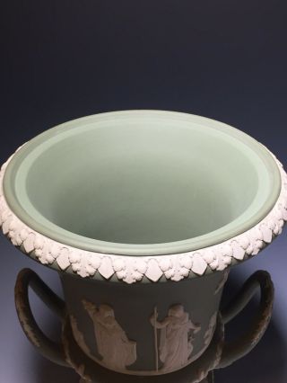 WEDGWOOD JASPERWARE GREEN PEDESTAL CAMPANA URN - CONDITON 9