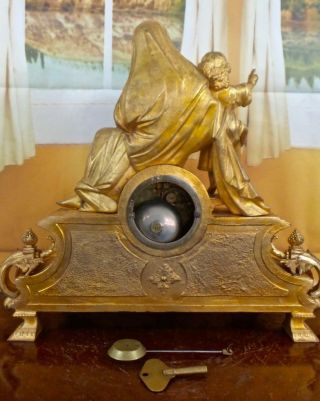 Lovely large antique 19th c French gilt twin figural 8 day bell mantle clock 6