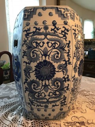 Vintage Asian Blue And White Porcelain Garden Stool 18 Inches In Height 2