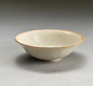 Chinese Antique White Glazed Porcelain Bowl