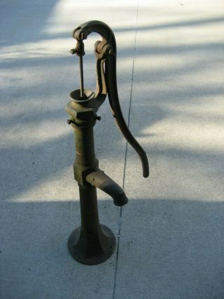 VINTAGE TEMPLE HAND WELL PUMP 2