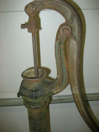 VINTAGE TEMPLE HAND WELL PUMP 6