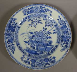 FINE ANTIQUE 18TH C.  CHINESE PORCELAIN HAND PAINTED BLUE & WHITE PLATES 2