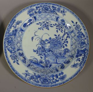 FINE ANTIQUE 18TH C.  CHINESE PORCELAIN HAND PAINTED BLUE & WHITE PLATES 3