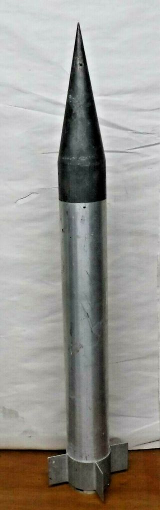 Large Us Military Practice Inert Training Missile Bazooka Round Rocket 21 "