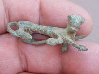 CIRCA 100 - 400 AD ROMAN ENAMELLED BRONZE FIBULA BROOCH IN THE SHAPE OF A PANTHER 8