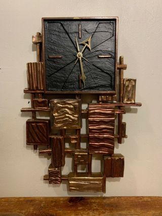 Mid - Century Modern Retro Vintage Brutalist Industries Syroco Wall Clock Usa Made