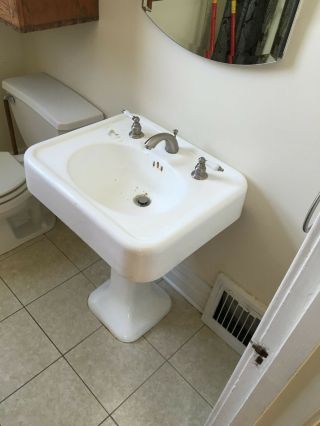 Antique Porcelain Bathroom Pedestal Sink