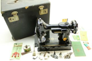 Vintage 1941 Singer Featherweight 221 - 1 Sewing Machine Af941273 Accessories