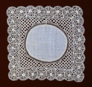 19 C Antique Maltese Silk Wedding Handkerchief,  Hankie,  Lace (001)